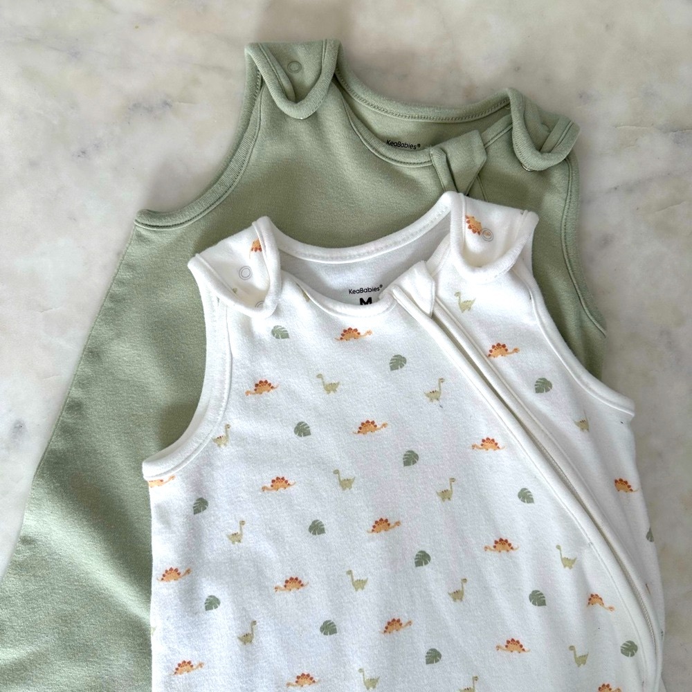Keababies .05 tog sleep sack set . Green and Dinosaur Print
